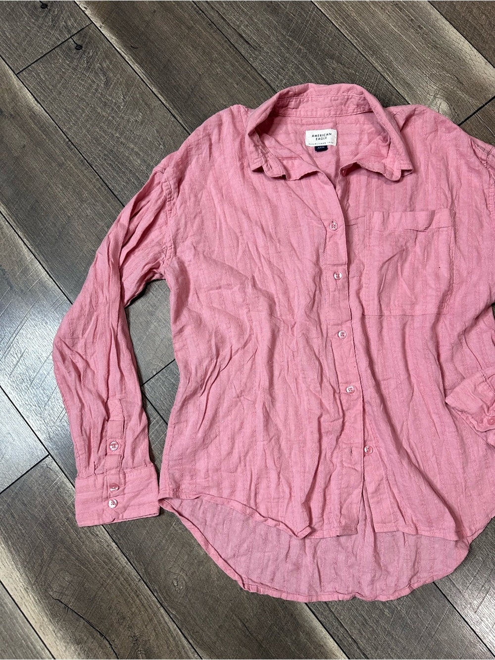 American Eagle Lightweight Button Down
