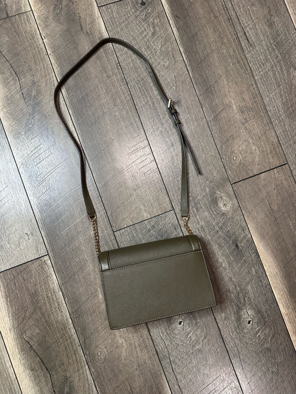 Michael Kors Jet Set Large Saffiano Leather Crossbody Bag