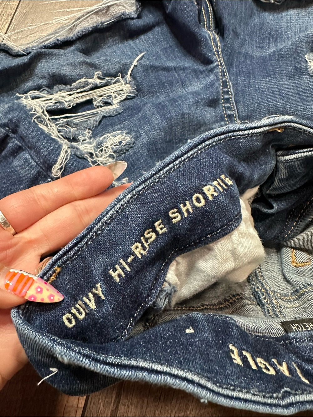 American Eagle Curvy Hi Rise Shorties