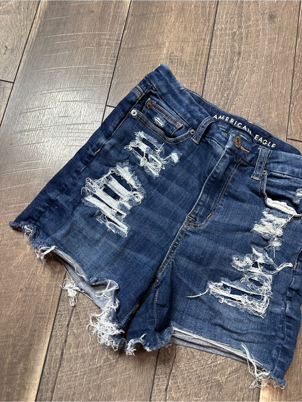 American Eagle Curvy Hi Rise Shorties