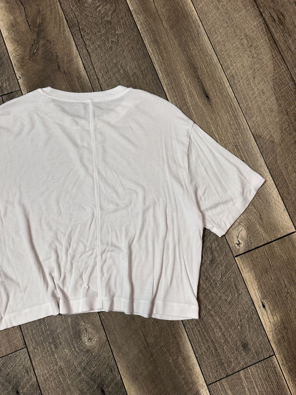 American Eagle Ribbed Loose Crop Tee