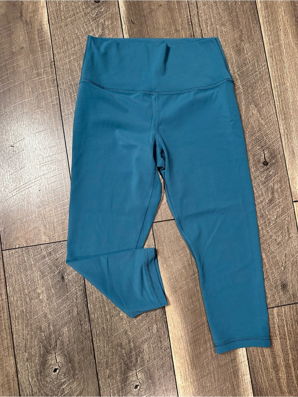 Athleta Transcend Capris
