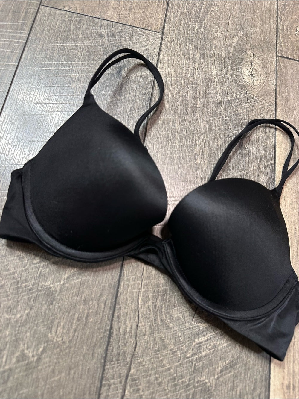 Victoria’s Secret Very Sexy Push Up Bra