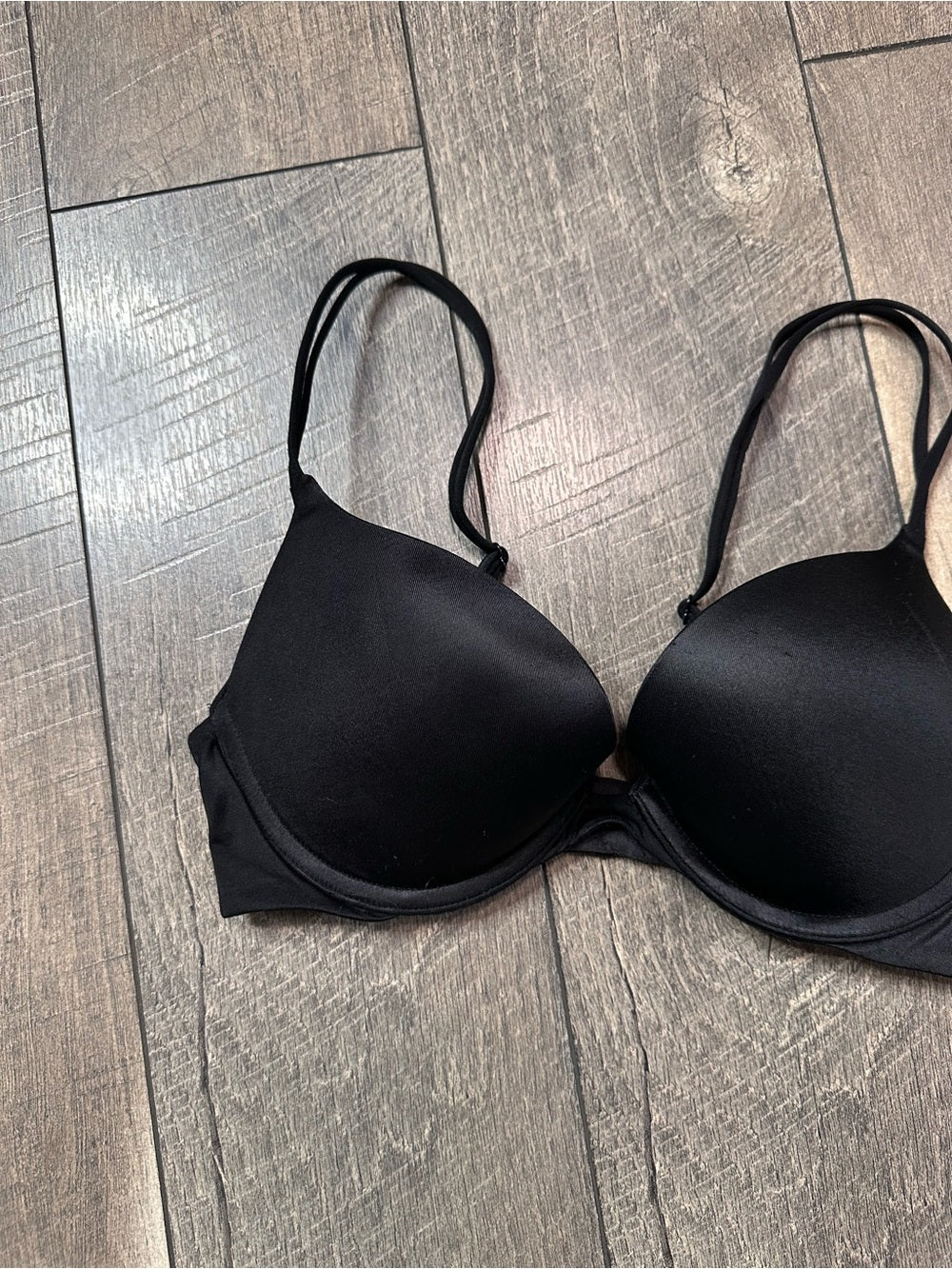 Victoria’s Secret Very Sexy Push Up Bra