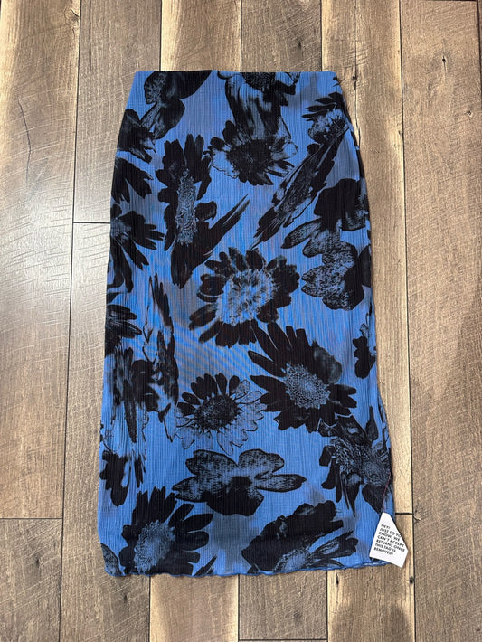 Topshop Large Scale Daisy Crinkle Mesh Lined Maxi Skirt