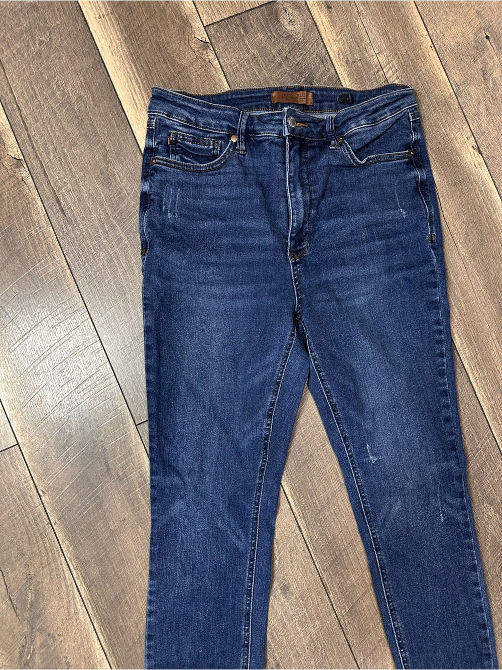 Judy Blue Skinny Fit Jeans