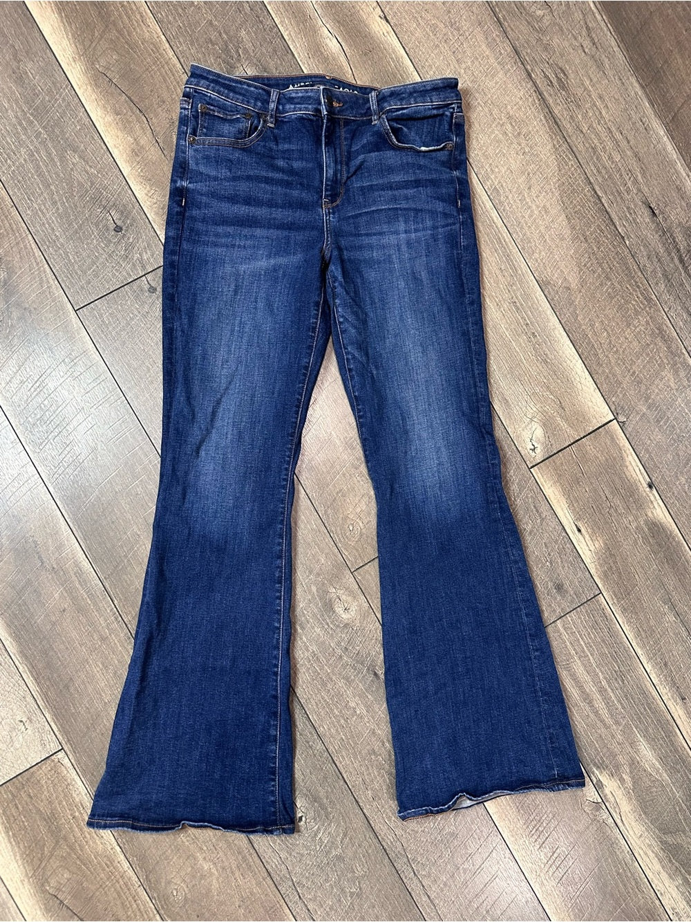 American Eagle Low Rise Flares