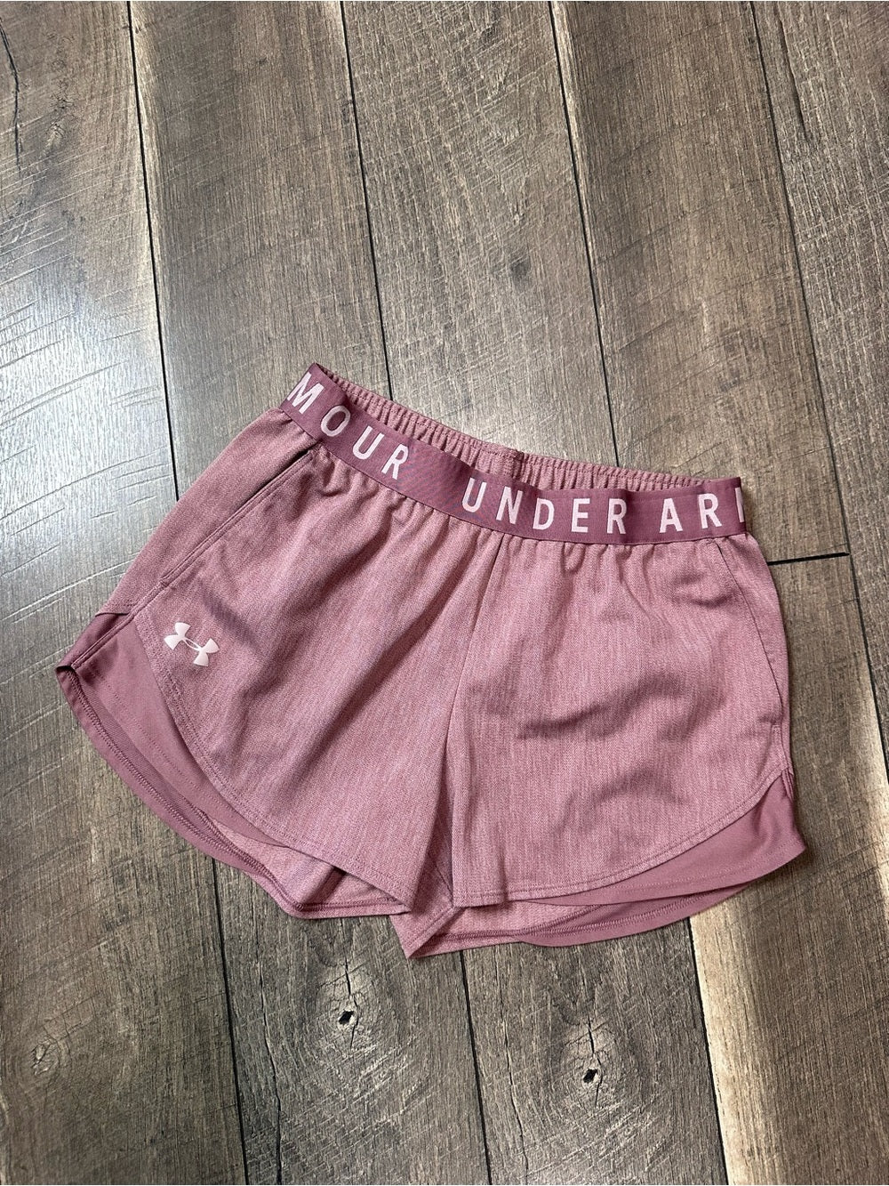 Under Armour Loose Shorts
