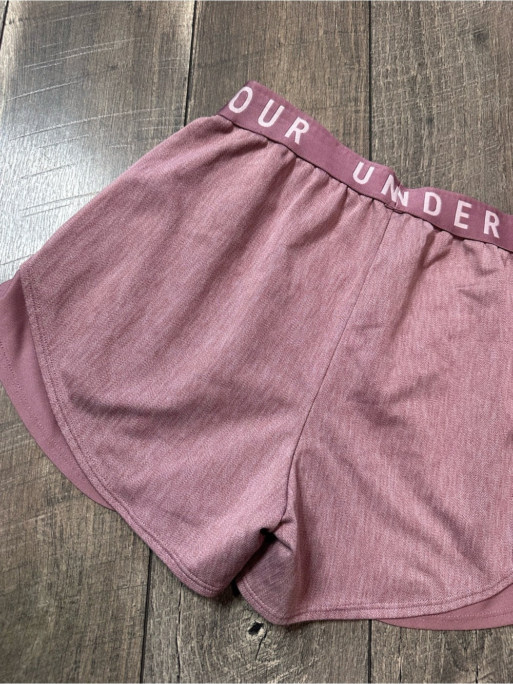 Under Armour Loose Shorts