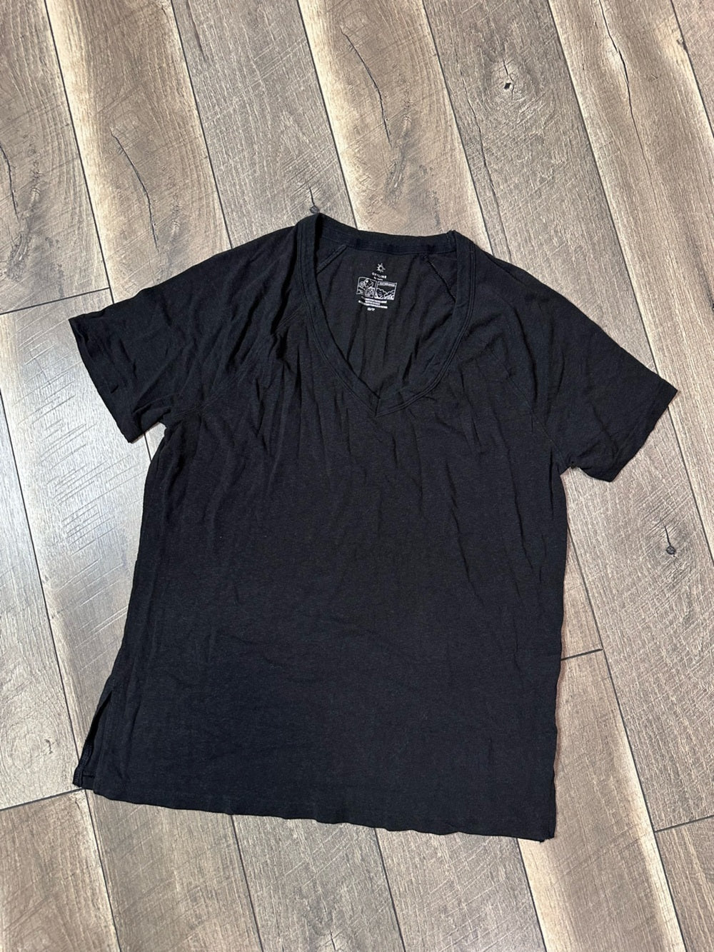 Aerie Offline Black V Neck Short Sleeve Top
