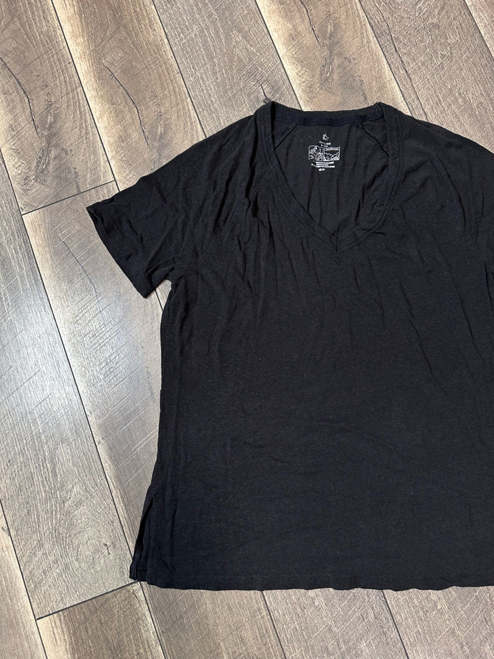 Aerie Offline Black V Neck Short Sleeve Top