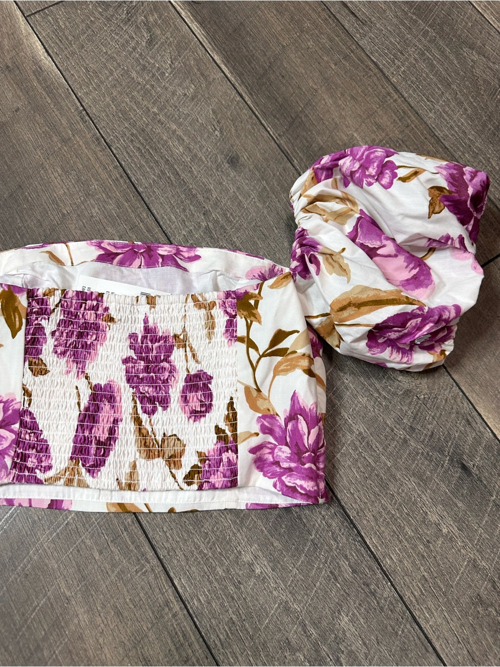 Abercrombie & Fitch Off Shoulder Crop Floral Top