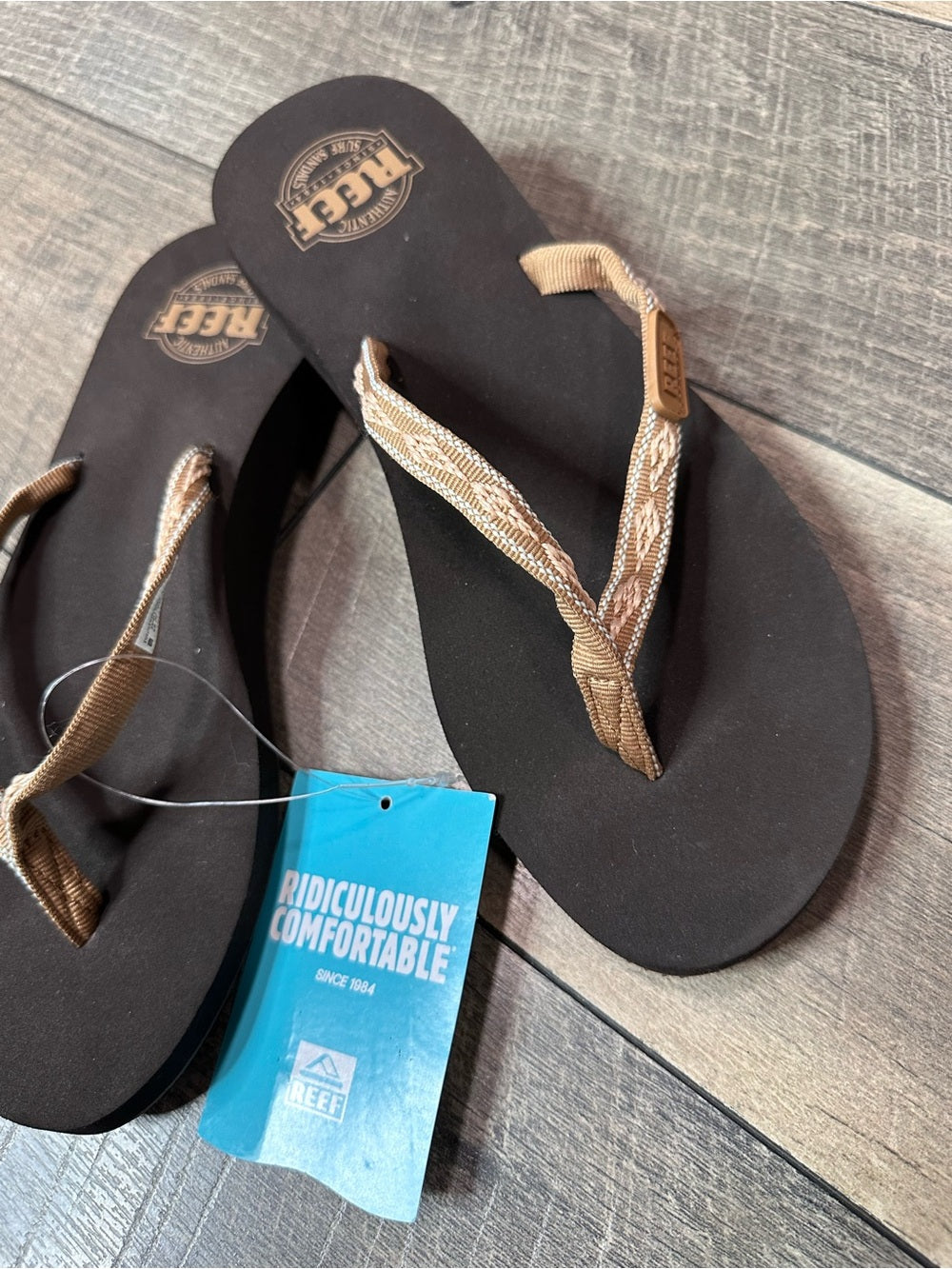 Reef Thong Sandals (new with tags)