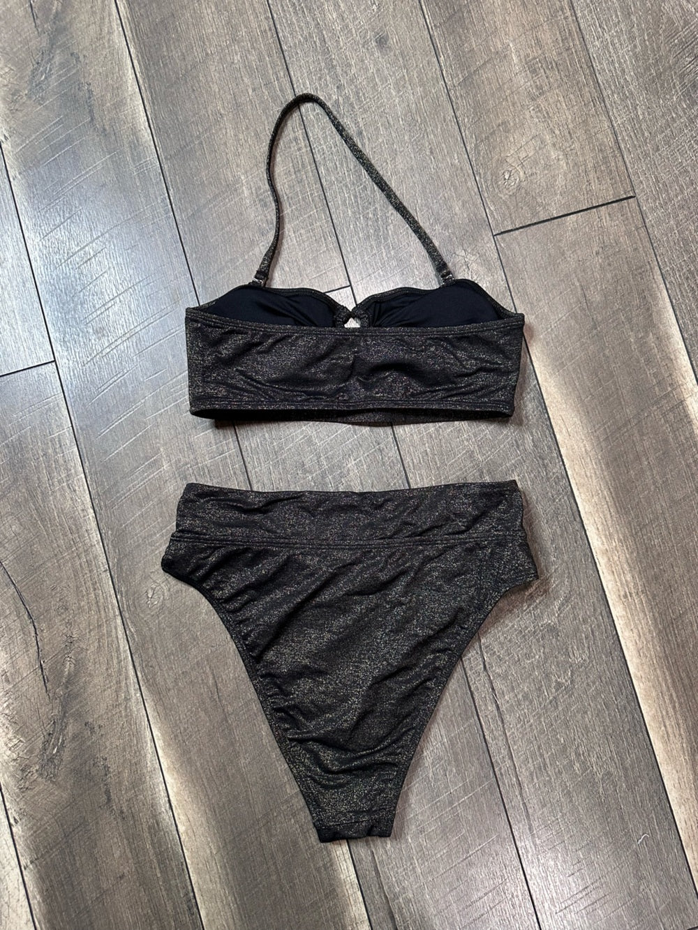 Cupshe Sparkling Lurex O-ring Bandeau Bikini