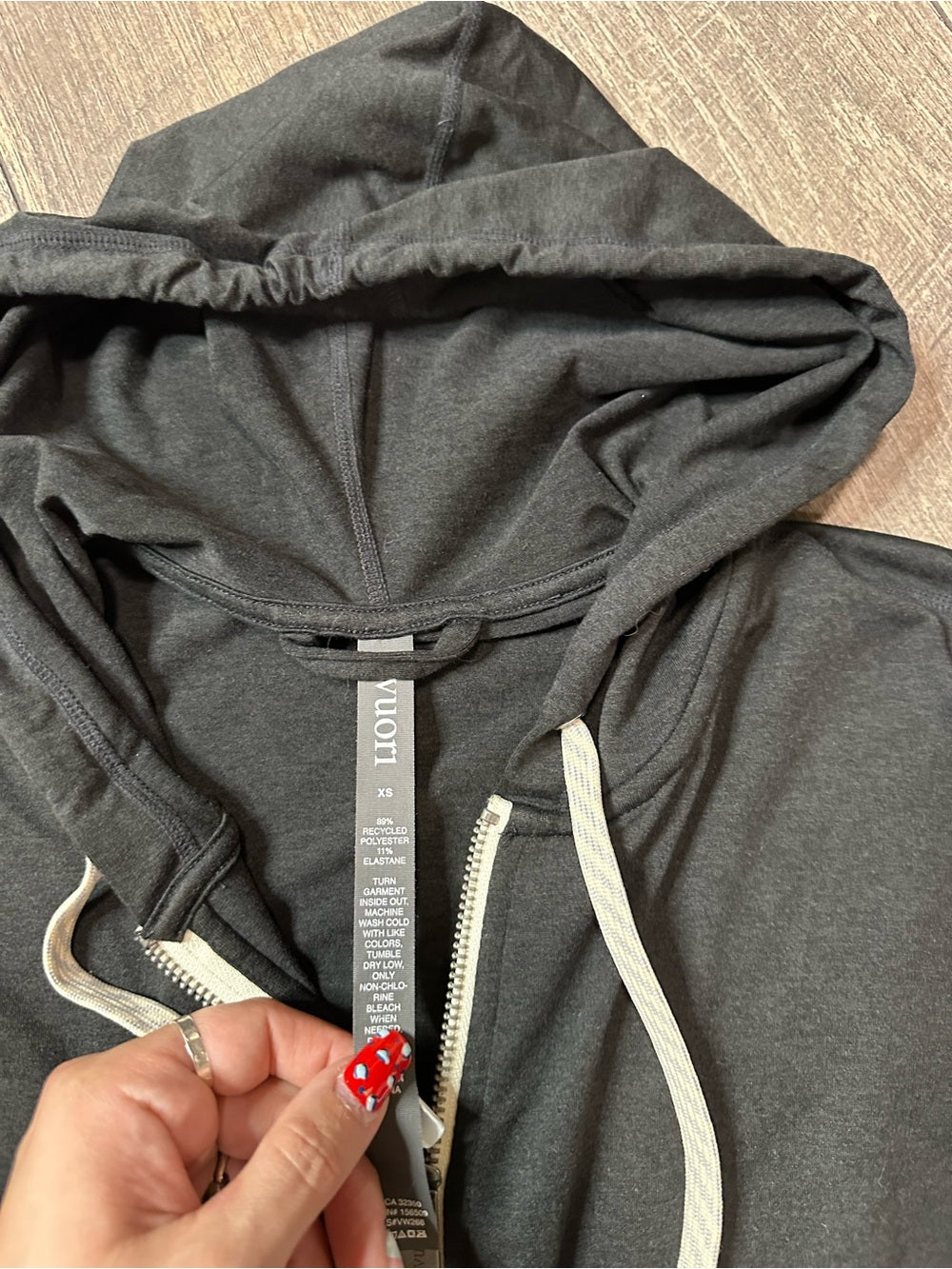 Vuori Halo Performance 2.0 Hoodie (new without tags)