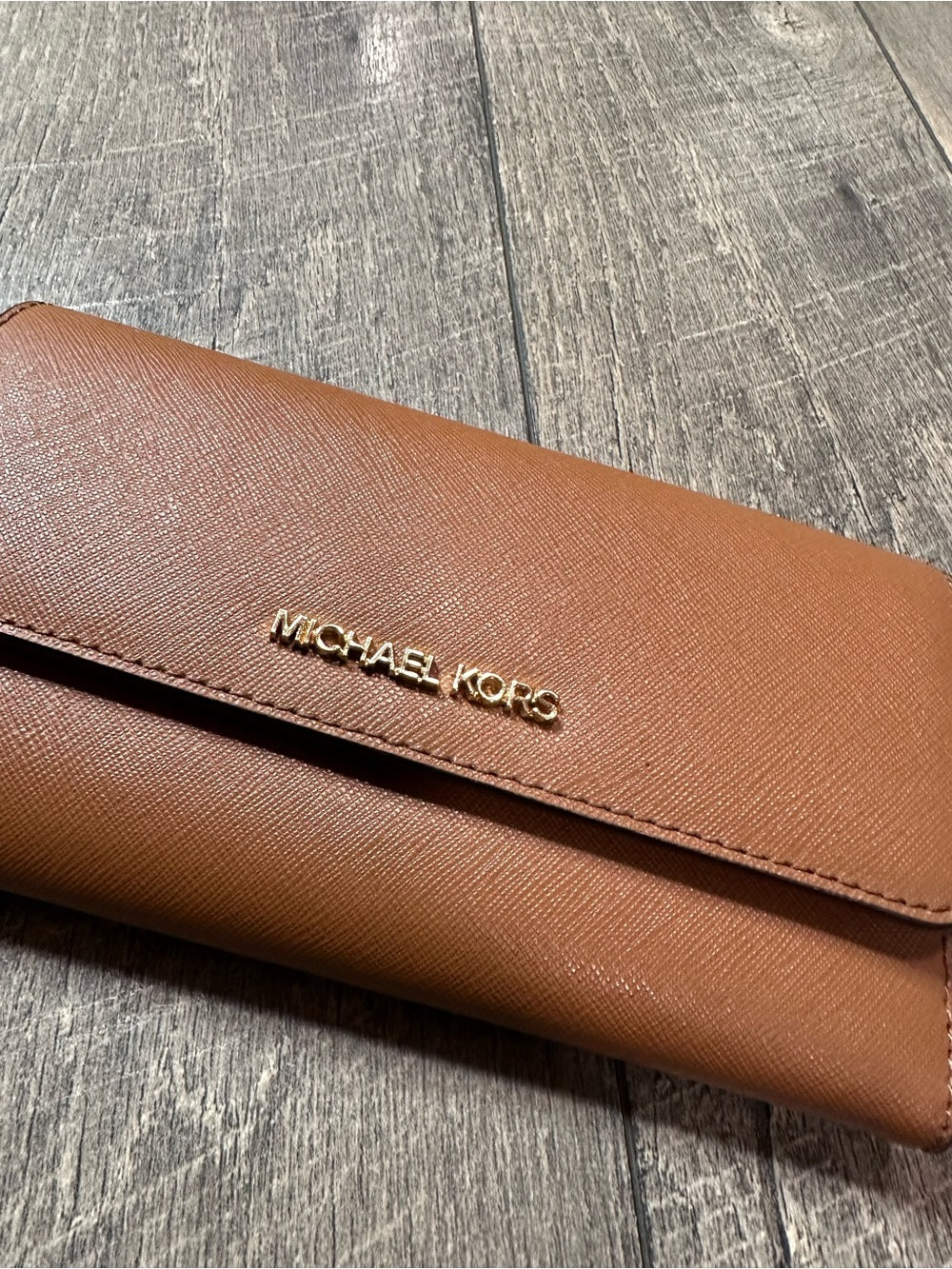 Michael Kors Leather Trifold Wallet