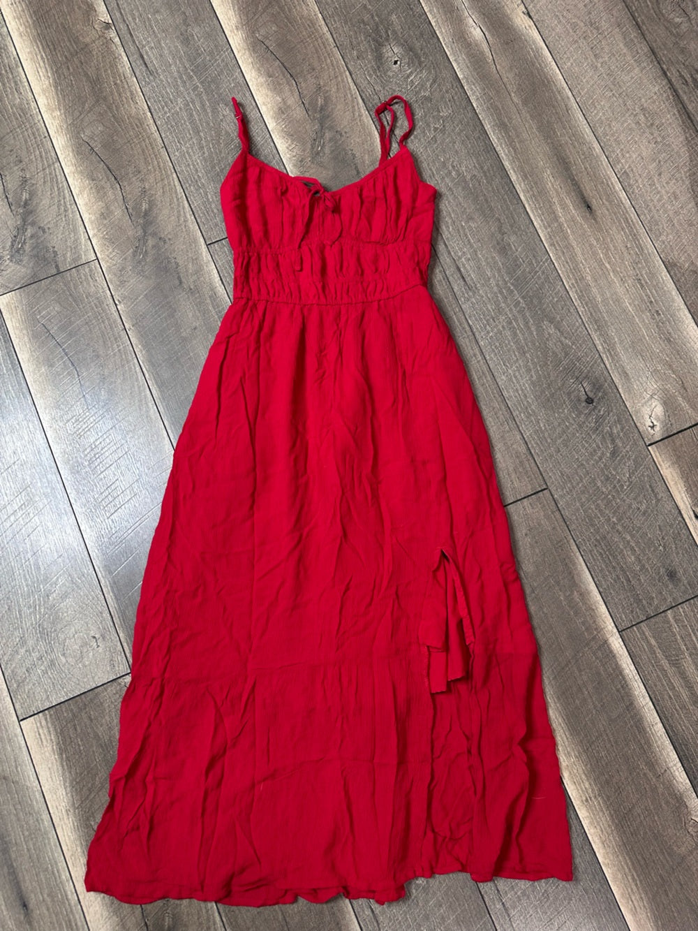 Hollister Red Midi Dress (has pockets)