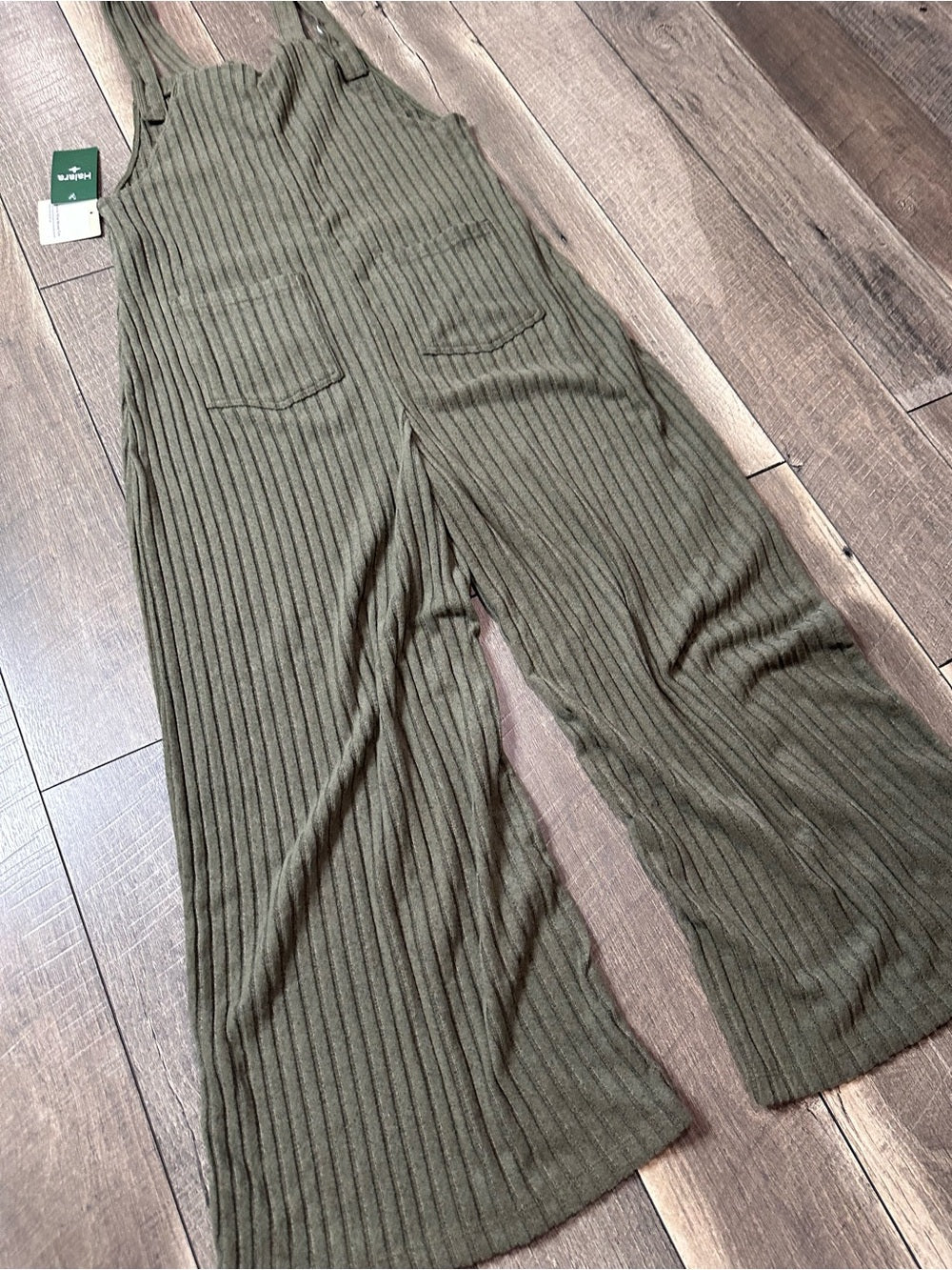Halara Buttery Soft Jumpsuit (new with tags)