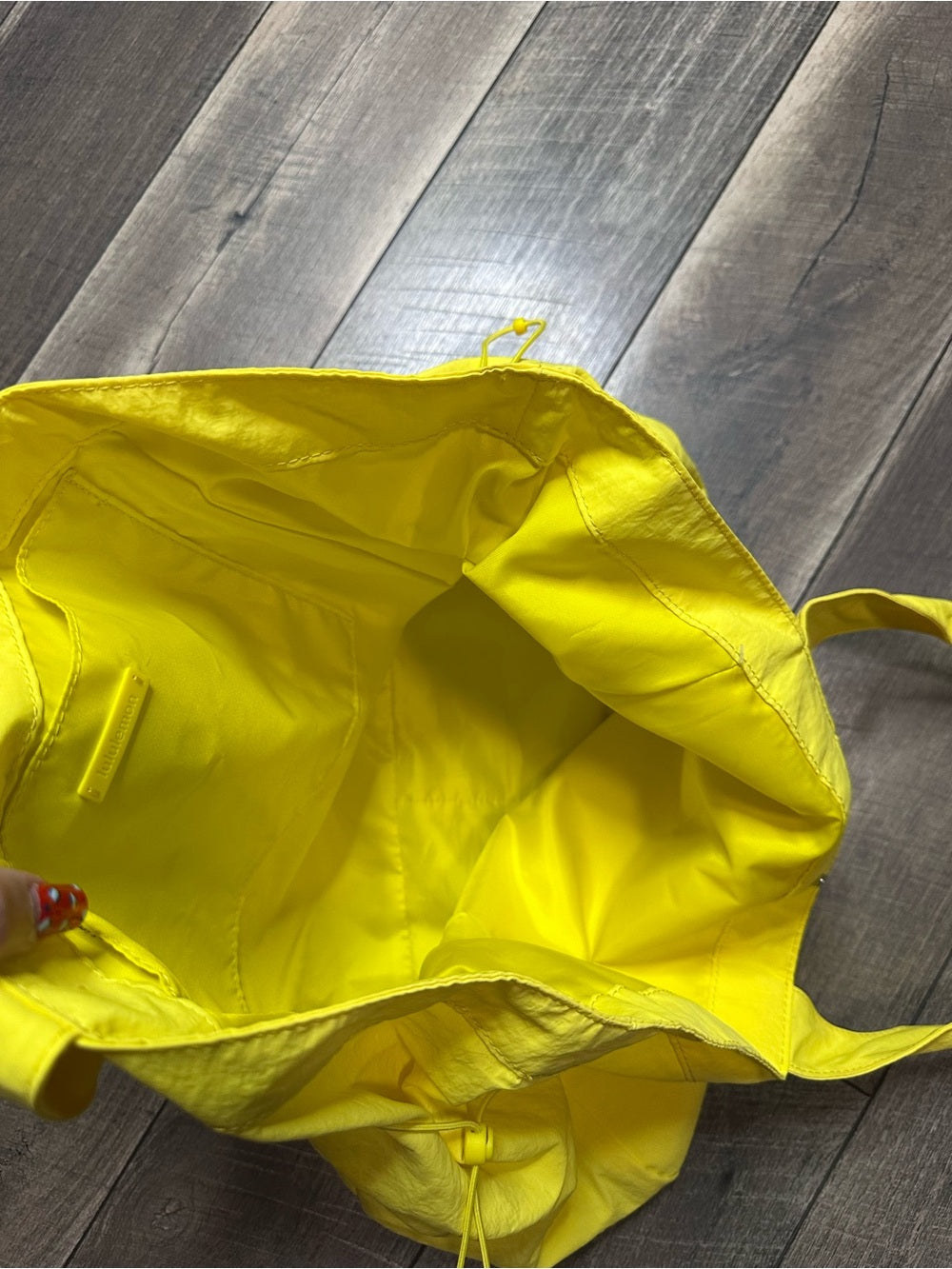 Lululemon Side-Cinch Shopper Bag 18L
Sonic Yellow