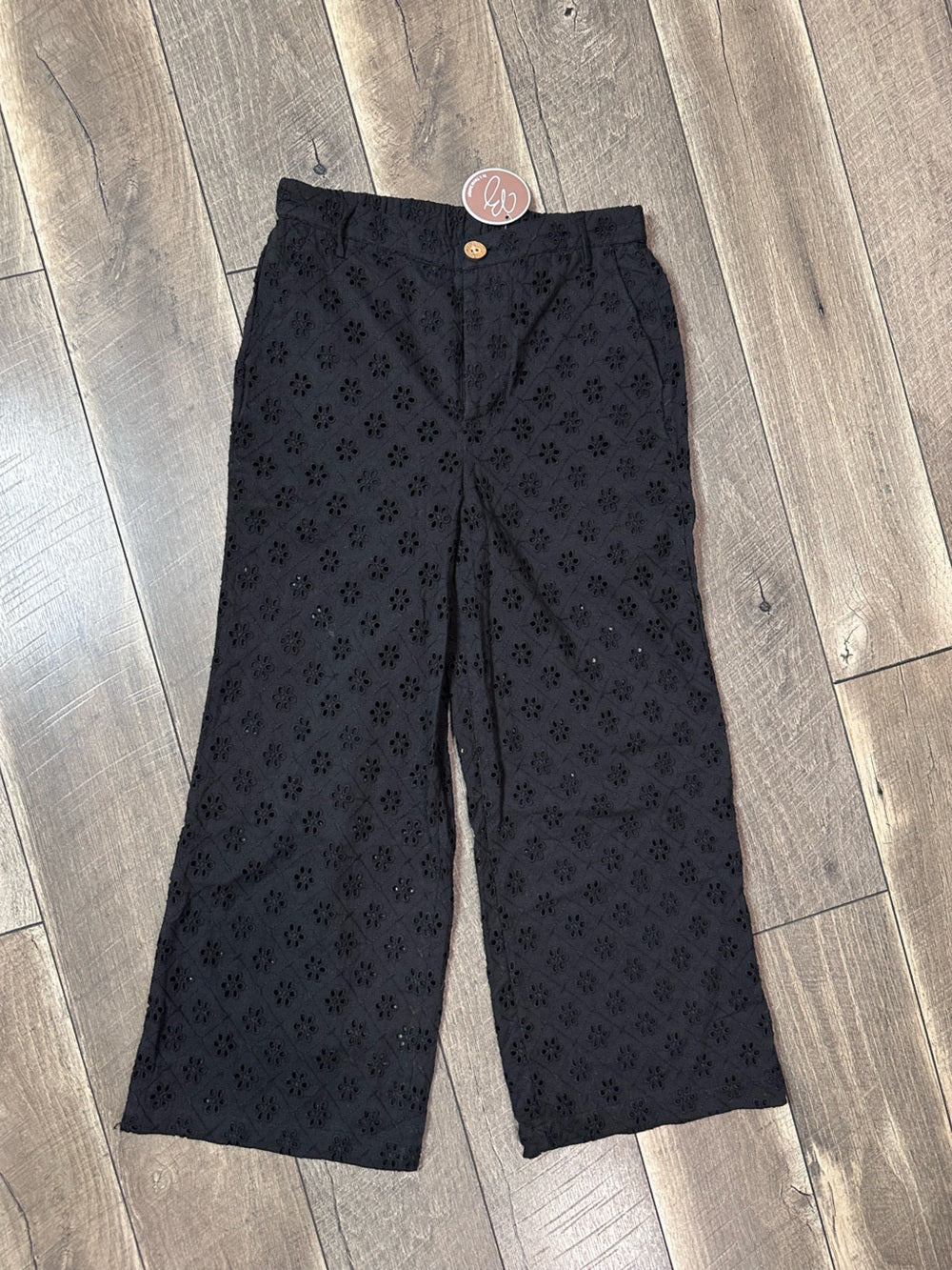 Black Tape Floral Eyelet Crop Pants (new with tags)