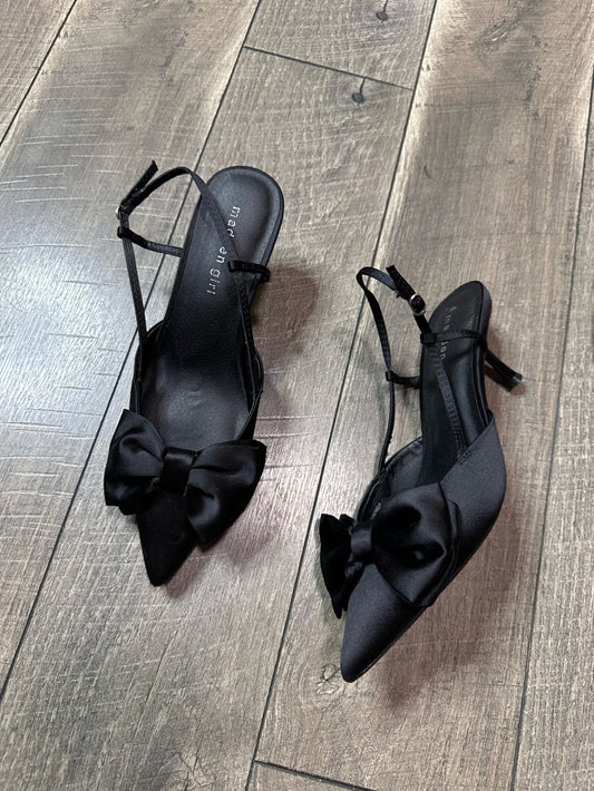 Madden Girl Pointed Toe Bow Heels