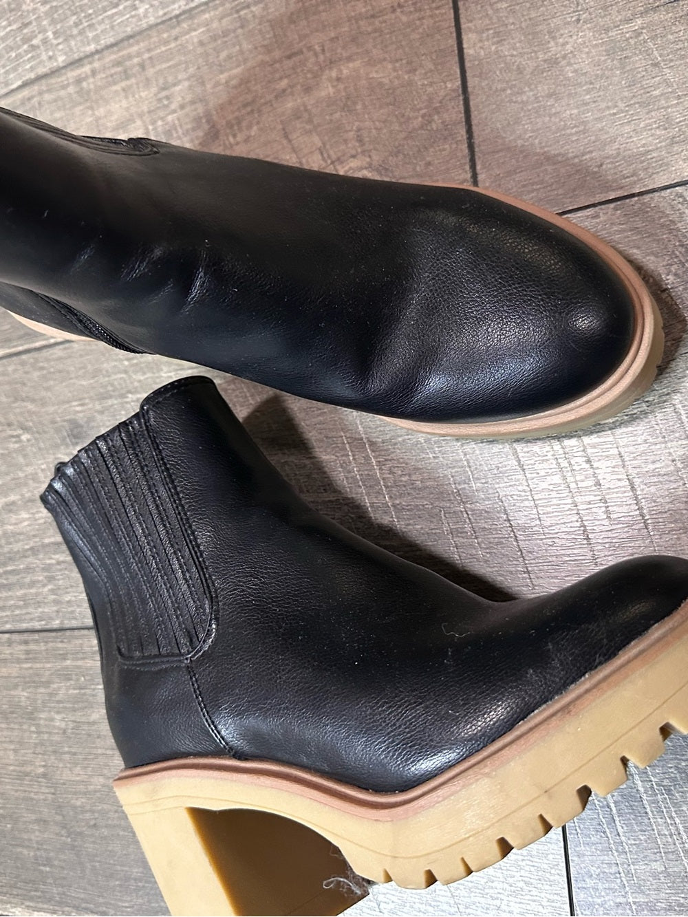 Dolce Vita Ankle Booties