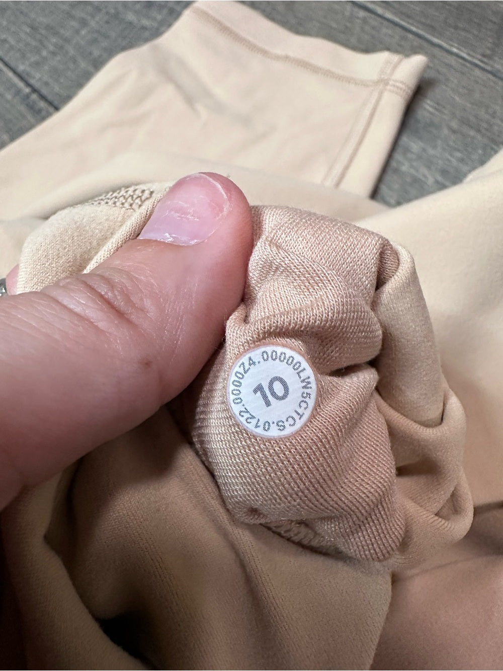 Lululemon Align High-Rise Pant 25" 
Contour (double lined)