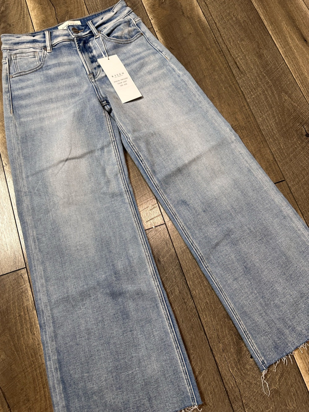 Risen Hi Rise Wide Leg Jeans (new with tags)