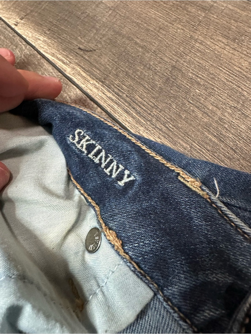 American Eagle Skinny Jeans
