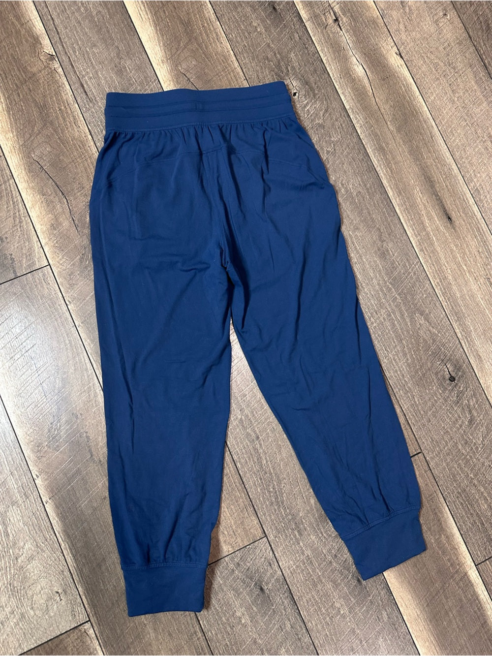 Lululemon Ready to Rulu High-Rise Cropped Jogger
Mineral Blue