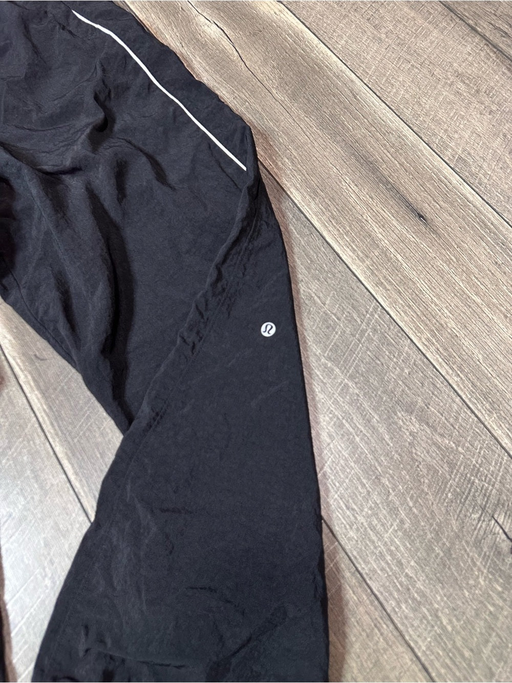 Lululemon Licensed To Train Joggers
Black