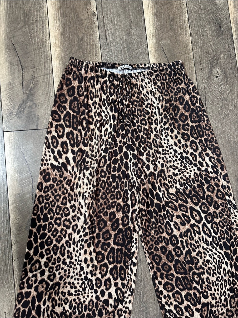 Zara Leopard Buttery Soft Wide Leg Pants