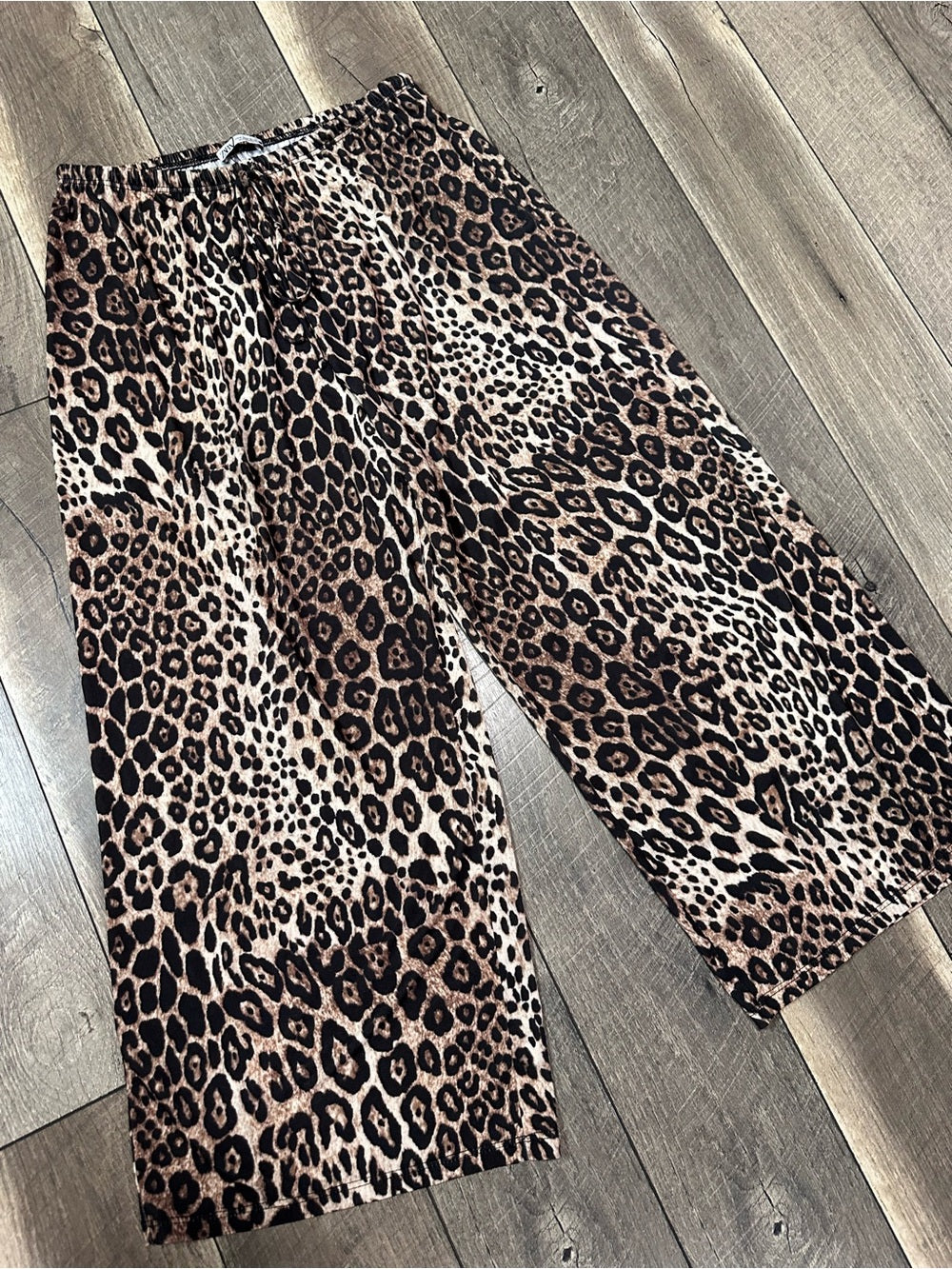 Zara Leopard Buttery Soft Wide Leg Pants