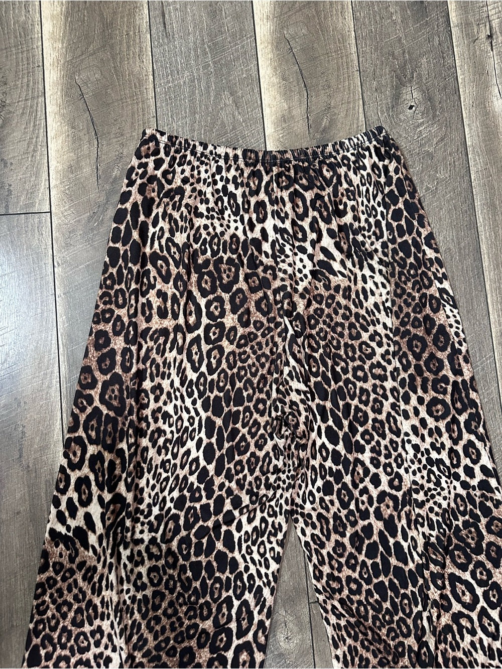 Zara Leopard Buttery Soft Wide Leg Pants