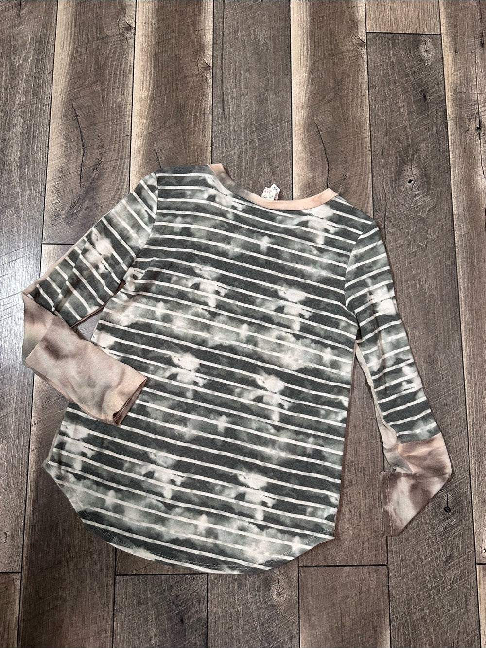7th Ray Long Sleeve Top