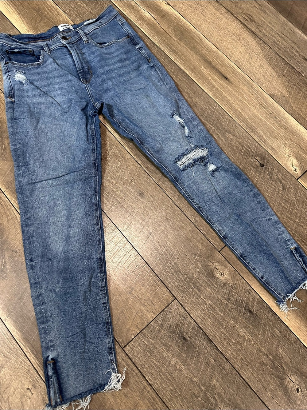 Kensie Ultimate High Rise Skinny Jeans