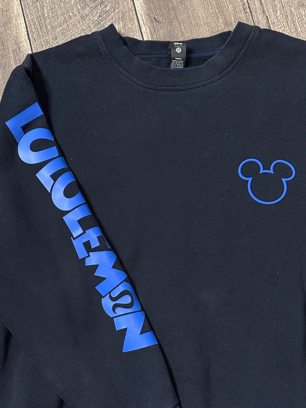 Disney x Lululemon *Steady State Crew
Classic Navy