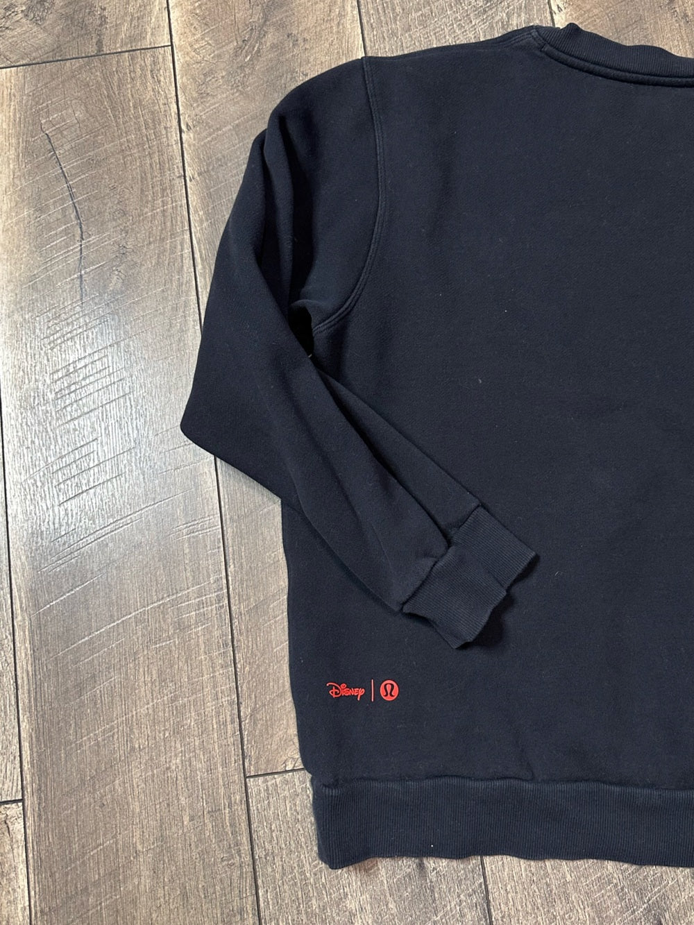 Disney x Lululemon *Steady State Crew
Classic Navy