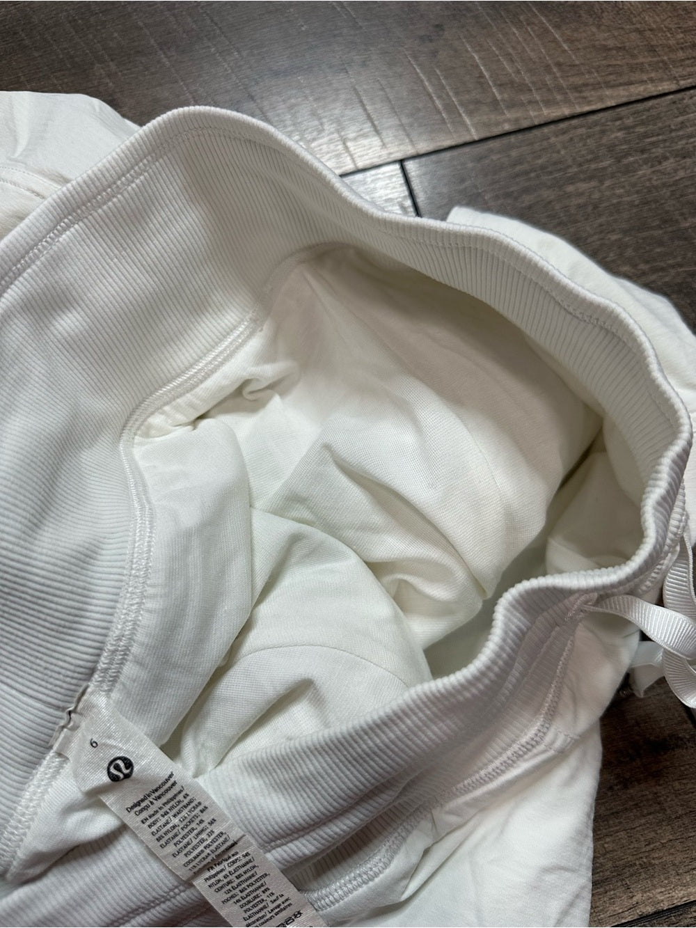 Lululemon Dance Studio Mid-Rise Jogger *Full Length
White