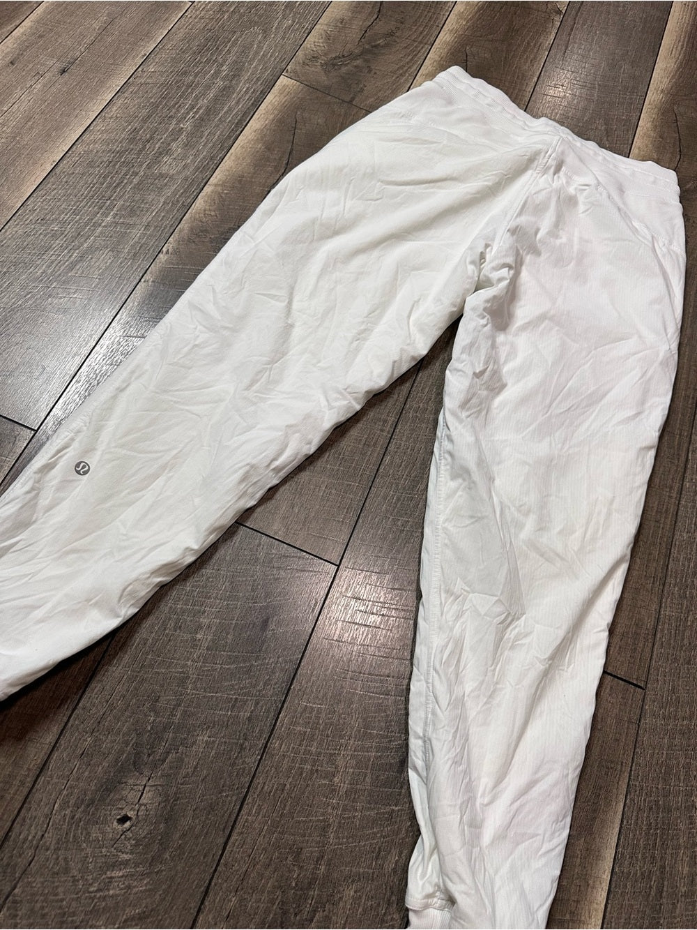 Lululemon Dance Studio Mid-Rise Jogger *Full Length
White
