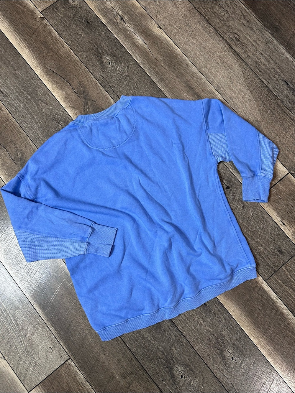 Aerie Oversized “Wonderland Spirit” Crewneck