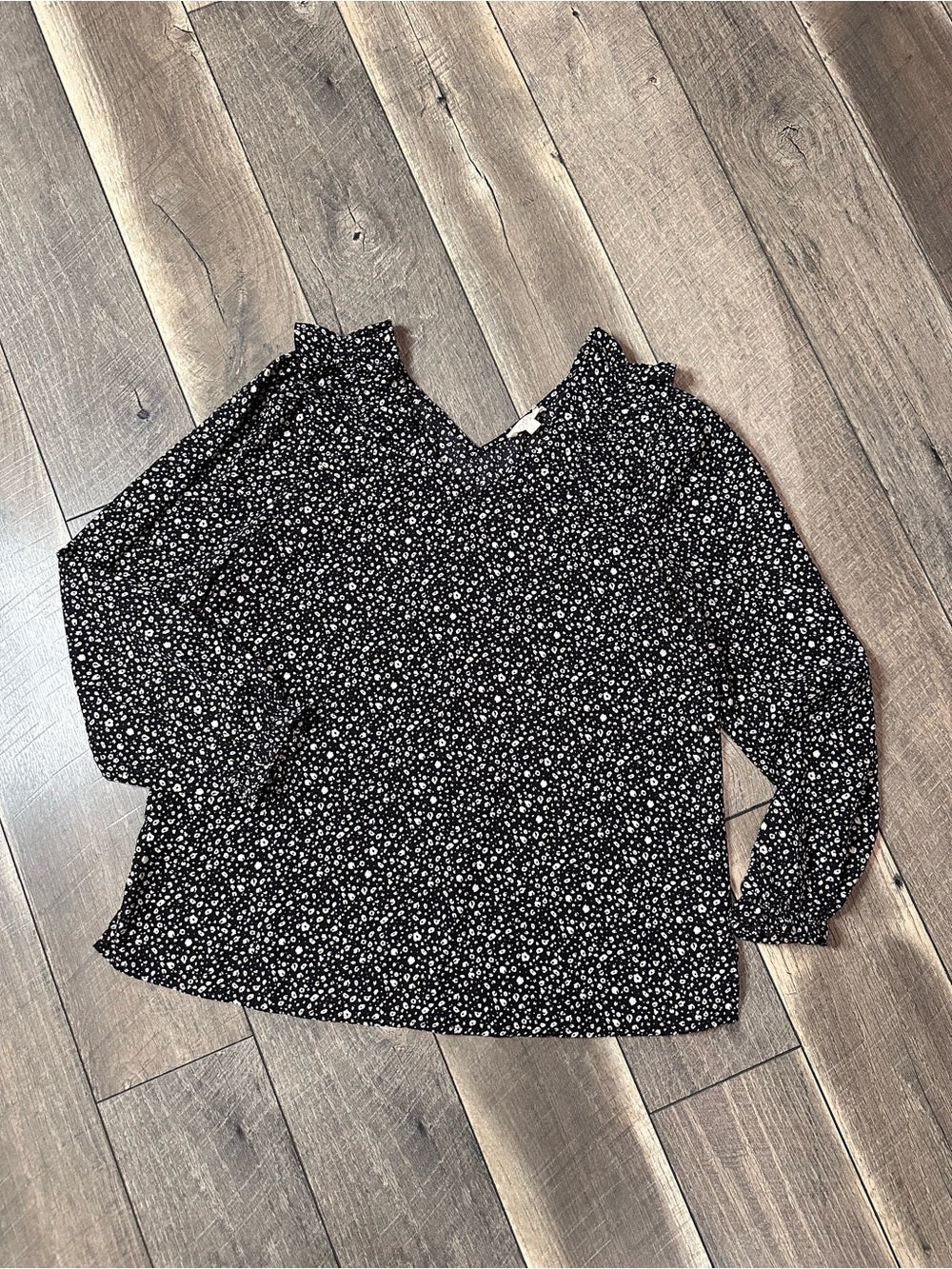 Oddi Ruffle Shoulder Long Sleeve Blouse