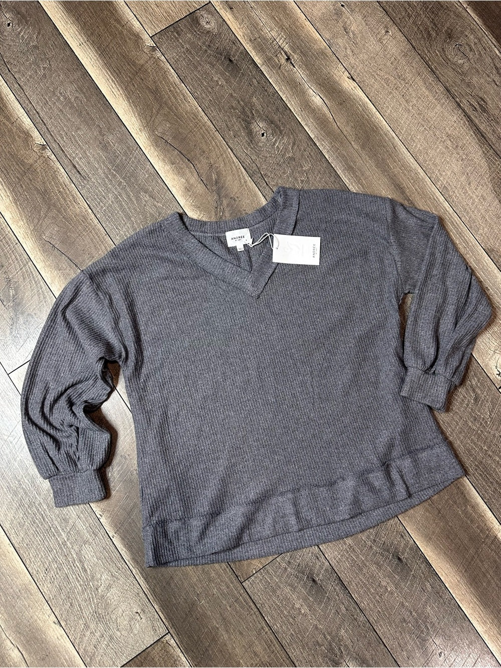 Andree by Unit Grey Long Sleeve V Neck Top