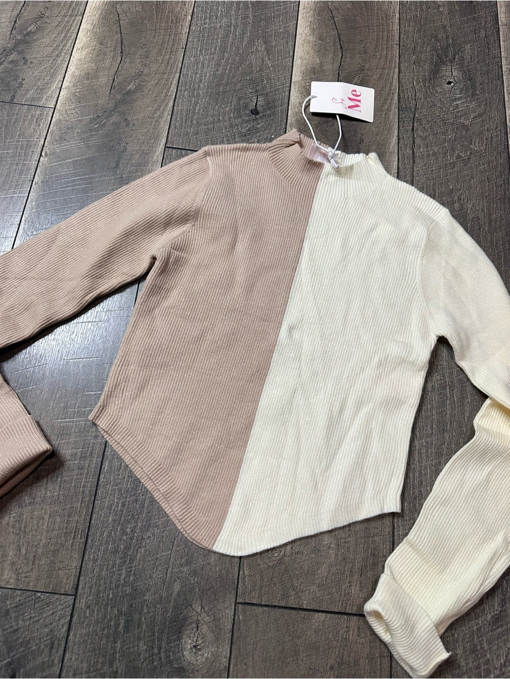 So Me Color Split Soft & Stretchy Sweater (new with tags)