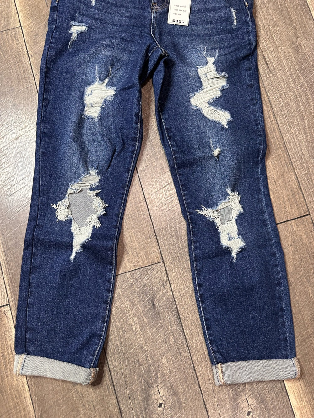 Judy Blue Boyfriend Fit Jeans (new with tags)