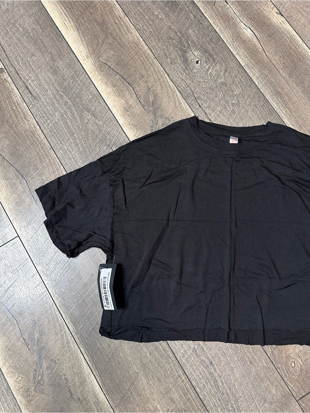 Mono B Modal Blend Crop Tee (new with tags)