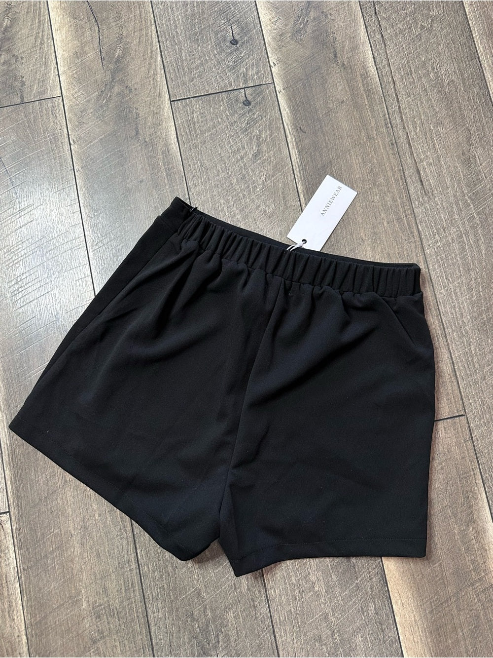 Anniewear Los Angeles Skort (new with tags)