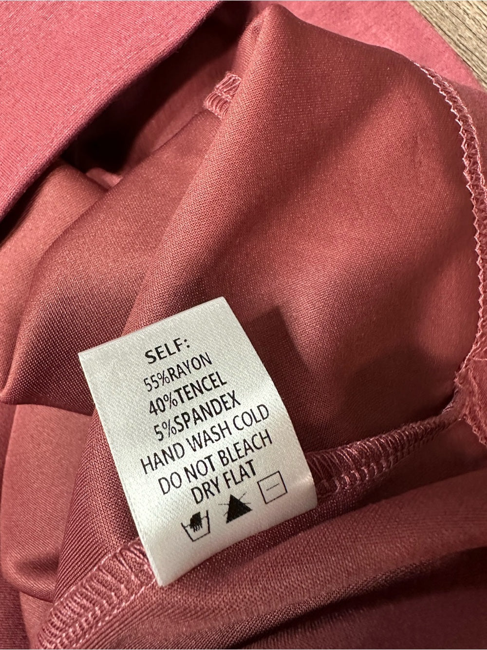 White Birch Berry Buttery Soft Crewneck Pullover (new without tags)