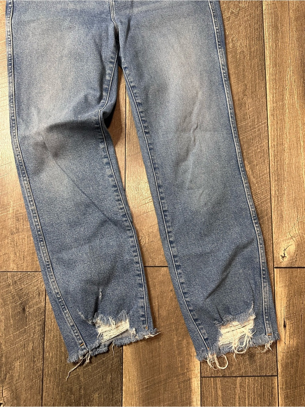 Good American Hi Rise Straight Leg Jeans