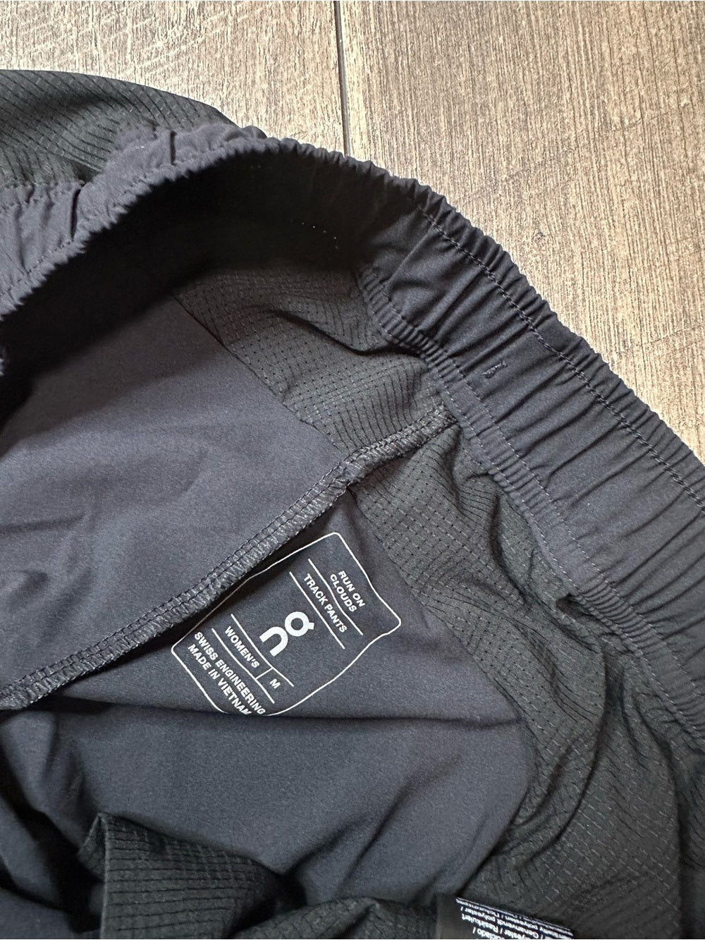 On Cloud Run On Track Pants